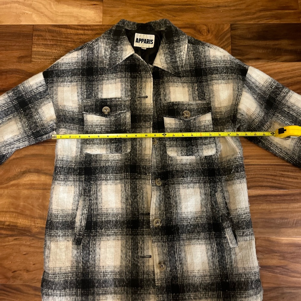 Plaid jacket/coat, great condition 
Apparis Elegant Black plaid Jacket - Picture 12 of 12